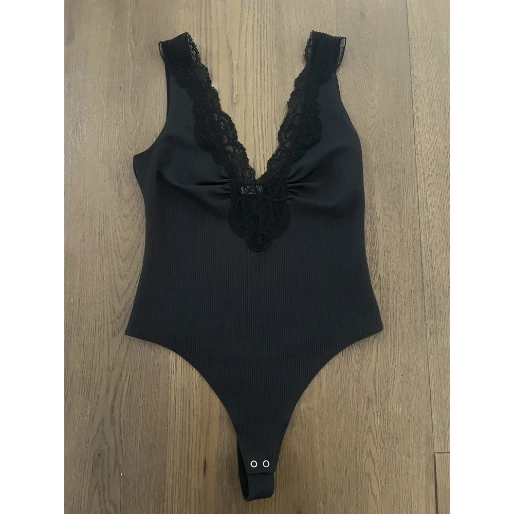 Free People‎ Deep V Lace Bodysuit Size M